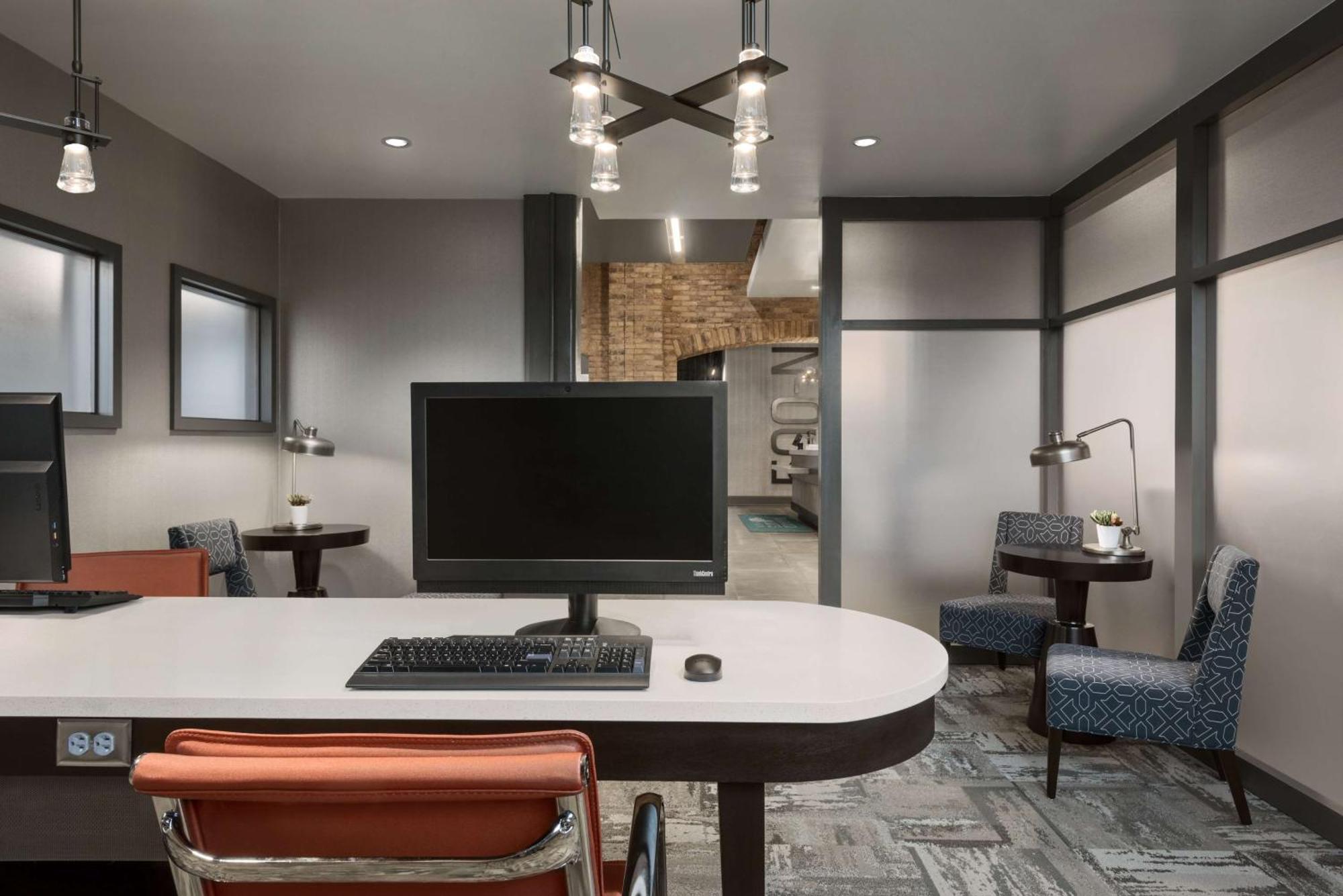 Homewood Suites By Hilton Milwaukee Downtown Εξωτερικό φωτογραφία